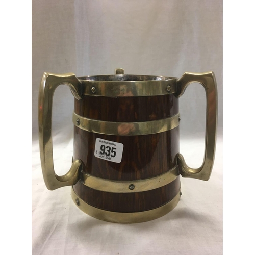 935 - OAK & PLATE 3 HANDLED CUP