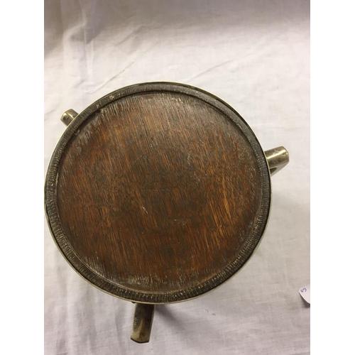 935 - OAK & PLATE 3 HANDLED CUP