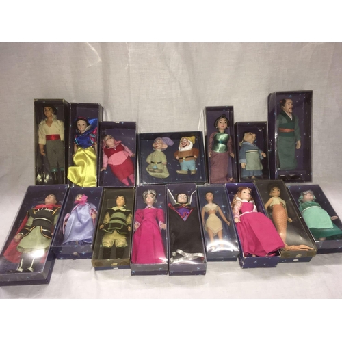 966 - DEAGOSTINA DISNEY DOLLS