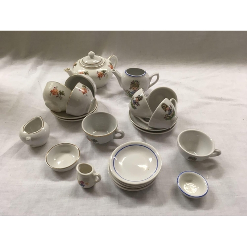 968 - MINIATURE TEA SET