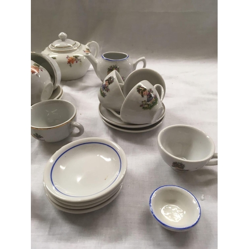 968 - MINIATURE TEA SET