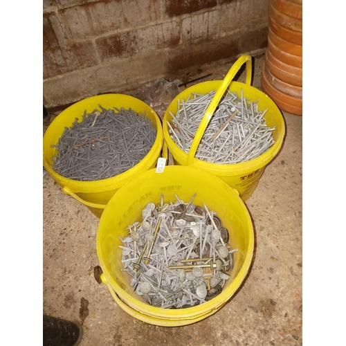 193 - 3 TUBS OF GALVANISED NAILS