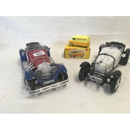 937 - 2 VINTAGE OPEN SPORTS CARS & A BOXED BEDFORD 1000 WEIGHT VAN BY DINKY TOYS