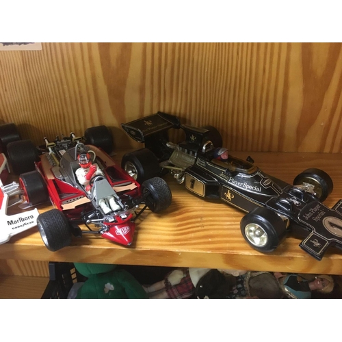 941 - 5 MODEL RACE CARS BY CORGI, VIAGO & OTHER MAKES