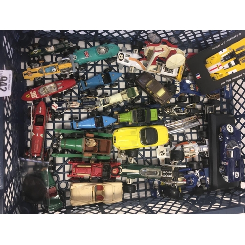 942 - CARTON OF SMALL SIZED METAL & PLASTIC RACE CARS