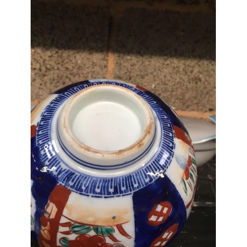 53 - SHELF WITH QTY OF POOLE TABLEWARE, DENBY TUREEN & AN OVEN POT BY EVESHAM WITH AN ORIENTAL BOWL