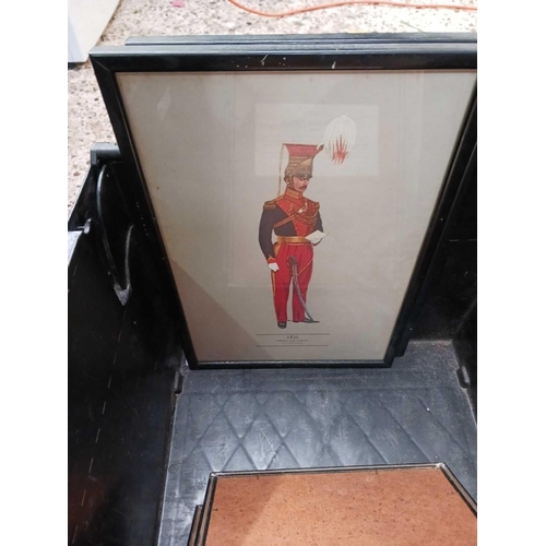 140 - CARTON WITH MISC  F/G PICTURES INCL; MILITARY & ADVERTISING