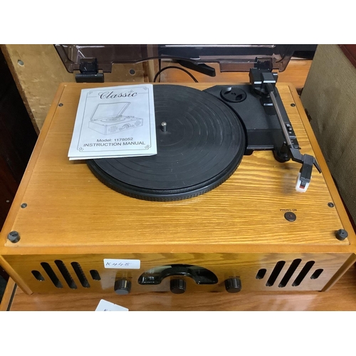 317 - MODERN CLASSIC RECORD PLAYER