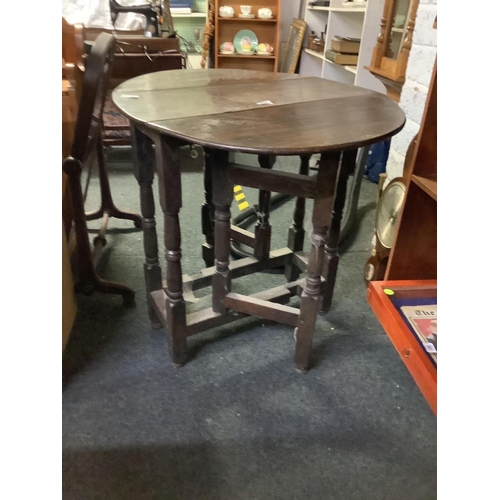 344 - OAK DROP FLAP GATE LEG TABLE