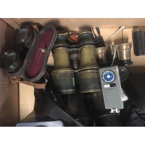 386 - CARTON OF MISC BINOCULARS, HIP FLASK, VANITY SET, SOME WITH CASES