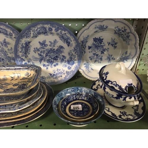 445 - SHELF OF BLUE & WHITE CHINAWARE