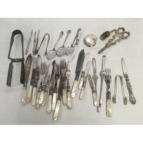 630 - BAG OF CUTLERY INCL LARGE SERVING TONGS