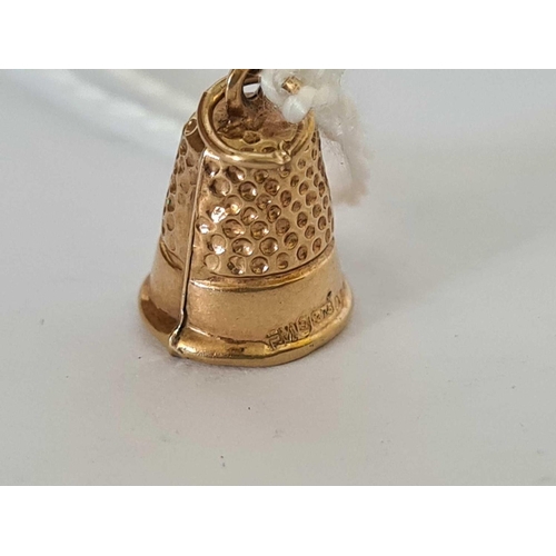 770 - 9ct THIMBLE CHARM