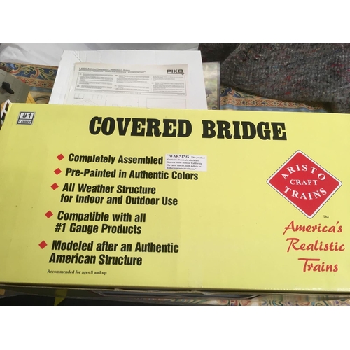 926 - ARISTO CRAFT TRAINS COVERED BRIDGE