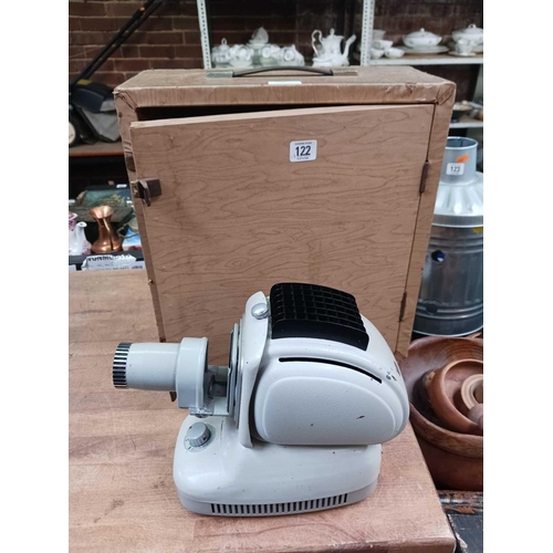 122 - VINTAGE NORRIS PROJECTOR, NO POWER CORD & PARTS MISSING, IN CARRY CASE