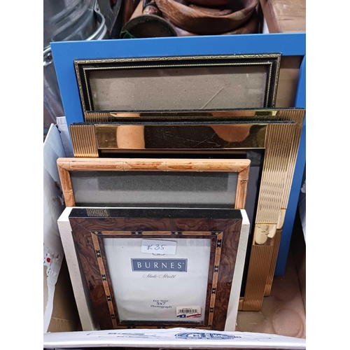 136 - CARTON WITH MISC WOOD & METAL PICTURE PHOTO FRAMES