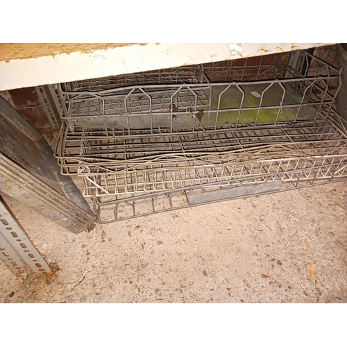 192 - QTY OF GALVANISED GARDEN TRAYS & BASKETS