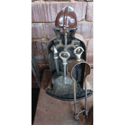 201 - GLAZED KNIGHT IN ARMOUR FIRESIDE COMPANION SET & A SMALL PAIR OF BELLOWS