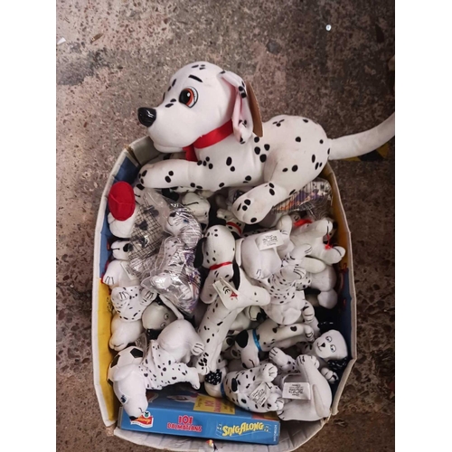 218 - CARTON WITH 2 LARGE & 33 SMALL DALMATIAN'S, A PLATE, A DVD & A BOOK