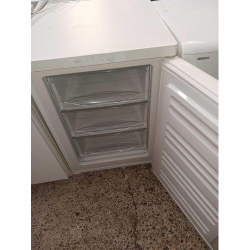 249 - MIELE FREEZER