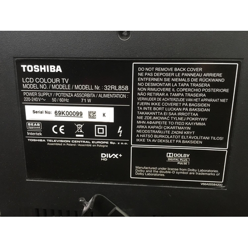 321 - TOSHIBA 32'' TV WITH REMOTE