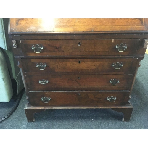 423 - WALNUT BUREAU