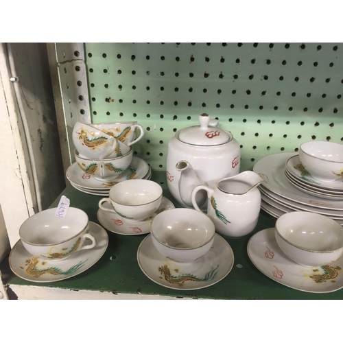 465 - SHELF OF ORIENTAL TEA WARE