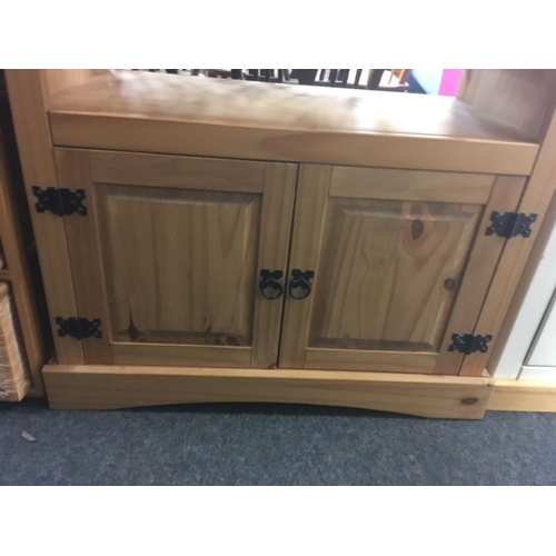 584 - RUSTIC 2 DOOR PINE EFFECT CUPBOARD