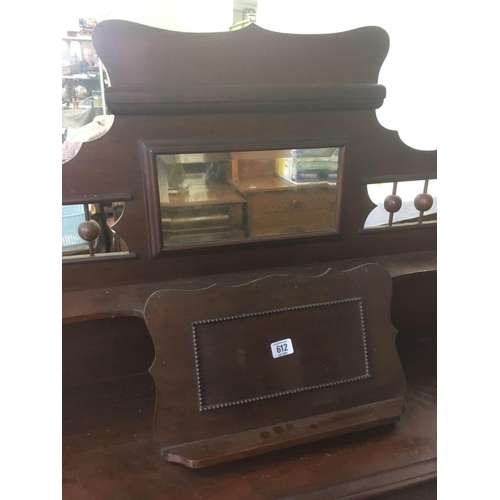 612 - ANTIQUE PUMP ORGAN