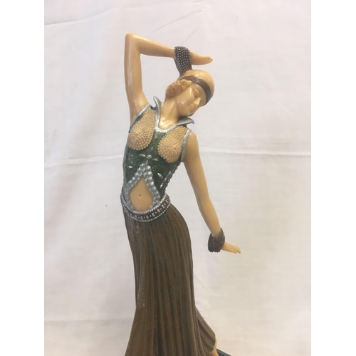 636 - MODERN ART DECO LADY FIGURE