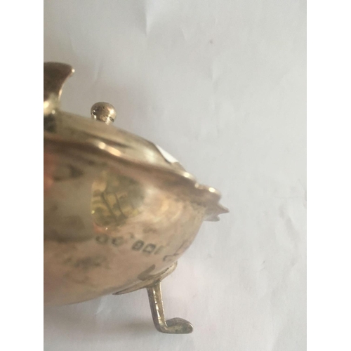 727 - SILVER UNUSUAL MUSTARD POT WITH B.G.L & SPOON, B'HAM 1906, 71g