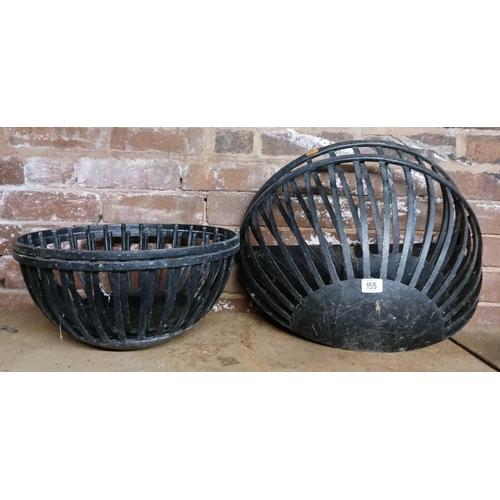 155 - 4 METAL FLOWER BASKETS, 2 FOR HANGING, 2 WALL MOUNTED