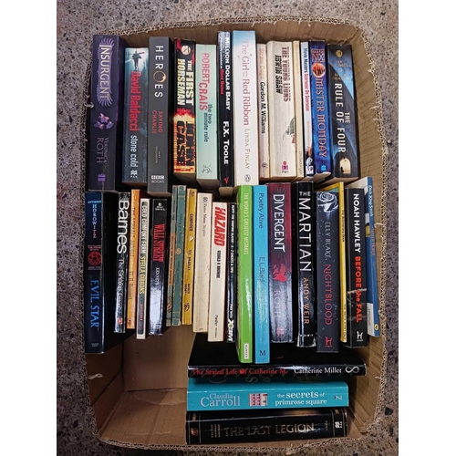 118 - 3 CARTONS OF MISC HARDBACK & SOFT BACK BOOKS