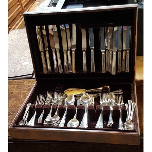 318 - CUTLERY BOX & CUTLERY