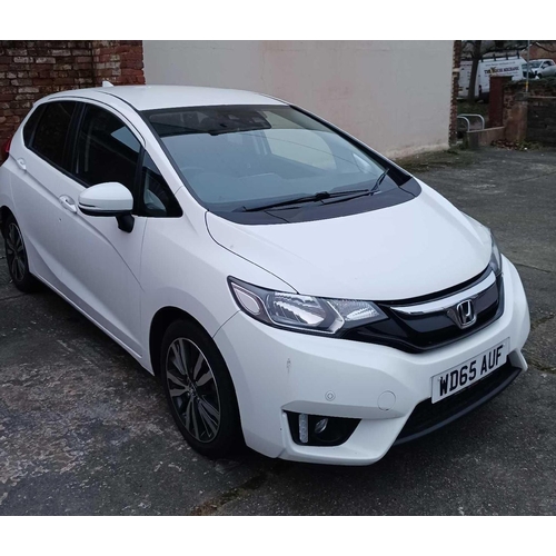 1 - WHITE HONDA JAZZ EX I-VTEC, REG : WD65 AUF, 5 DOOR HATCHBACK, PETROL, 2 KEYS, MILEAGE 6884, LOG BOOK... 