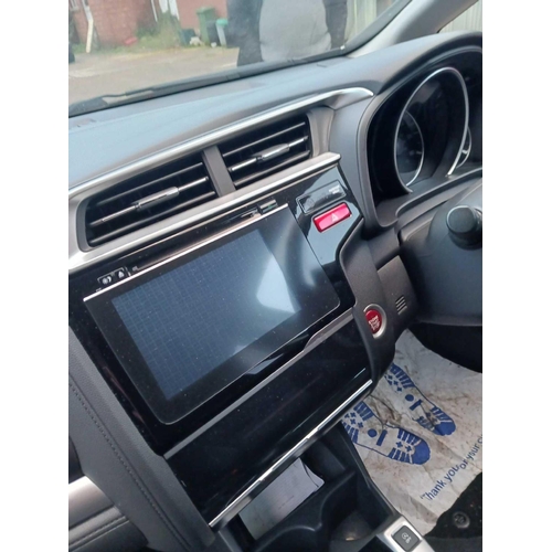 1 - WHITE HONDA JAZZ EX I-VTEC, REG : WD65 AUF, 5 DOOR HATCHBACK, PETROL, 2 KEYS, MILEAGE 6884, LOG BOOK... 