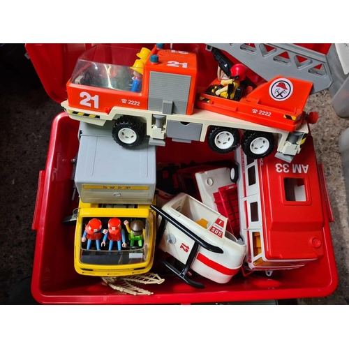 159 - CARTON & A RED PLASTIC BOX WITH CHILDREN'S PLAY MOBILE TOYS, HELICOPTER, FIRE TRUCK, 2 ACTION MEN FI... 