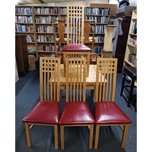 270 - MODERN EXTENDING DINING TABLE WITH 4 MATCHING CHAIRS