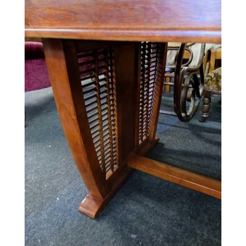 433 - ORIENTAL STYLE DINING TABLE & 6 CHAIRS DEPICTING ELEPHANTS