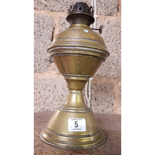 5 - VINTAGE SINGLE BURNER BRASS OIL LAMP