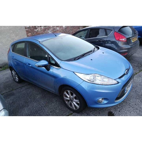 1 - BLUE FORD FIESTA, 1242CC, PETROL REG: CP58 GZE. TAX & M.O.T EXPIRED, HAS BEEN GARAGED, MILEAGE APPRO... 