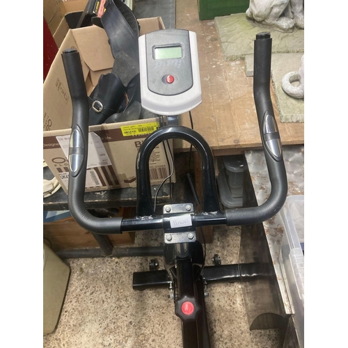 120 - SPORT BIKE EXERCISE MACHINE