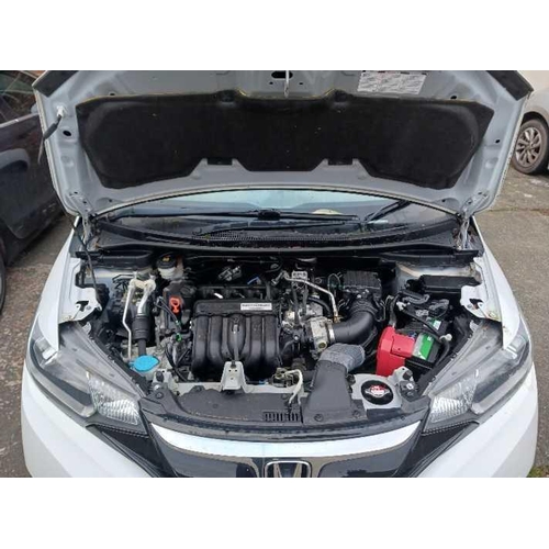 2 - WHITE HONDA JAZZ EX I-VTEC, REG : WD65 AUF, 5 DOOR HATCHBACK, PETROL, 2 KEYS, MILEAGE 6884, LOG BOOK... 