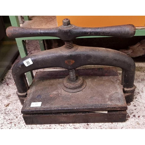 20 - VINTAGE CAST IRON BOOK PRESS