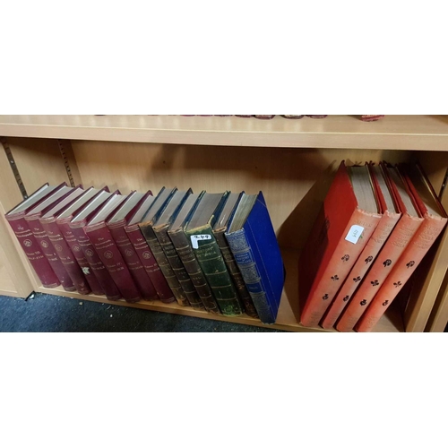 249 - SHELF OF LEATHER BOUND VOLUMES OF 'THE TIMES' HISTORY OF THE WAR' & A SHELF OF VOLUMES OF 'THE HARMS... 