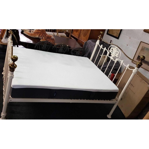 439 - REPRODUCTION 4ft 5'' METAL BED WITH AN EMMA MATTRESS