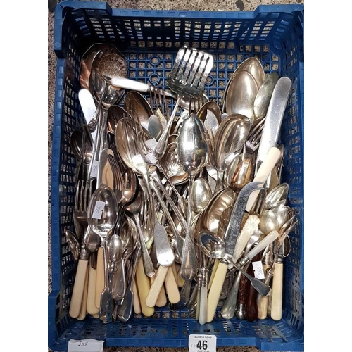 46 - CARTON WITH QTY OF MISC TABLE CUTLERY