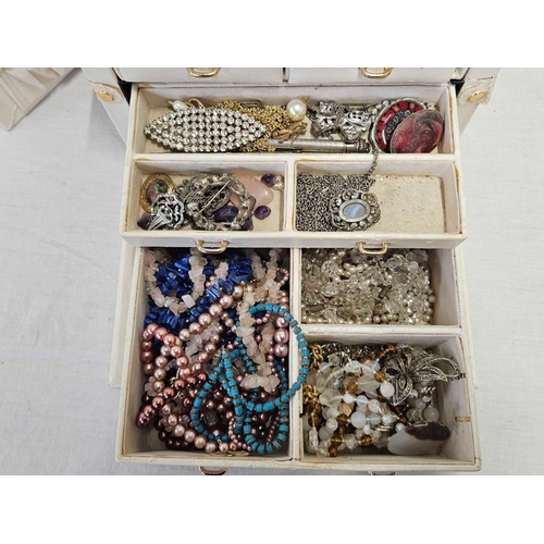 597 - JEWELLERY BOX WITH CONTENTS