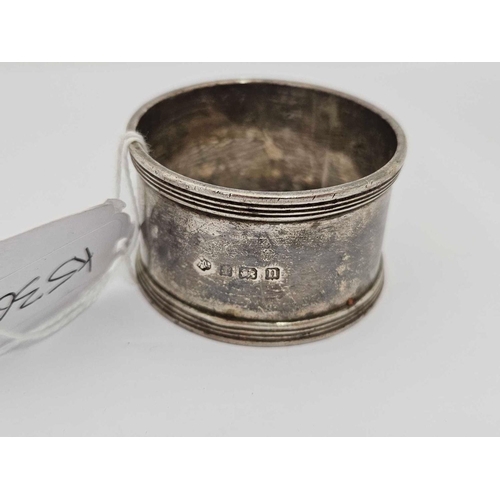 634 - SILVER NAPKIN RING