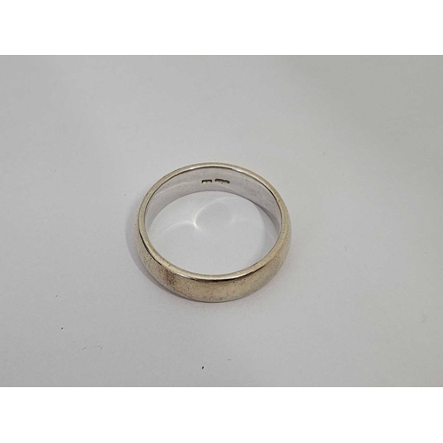 659 - 9ct WHITE GOLD WEDDING BAND, SIZE 'U/V', 8.8g